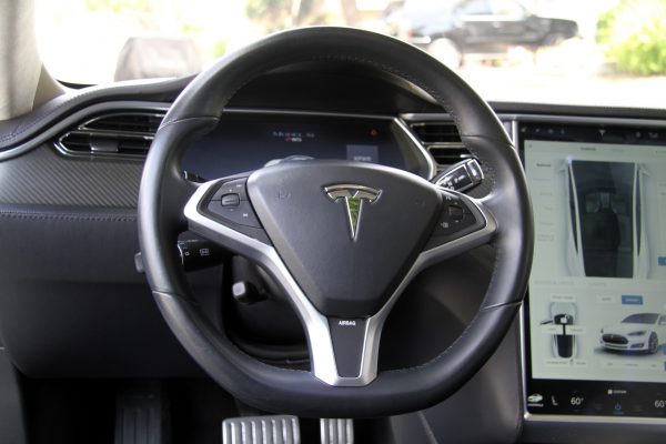 Tesla Model S Performanse