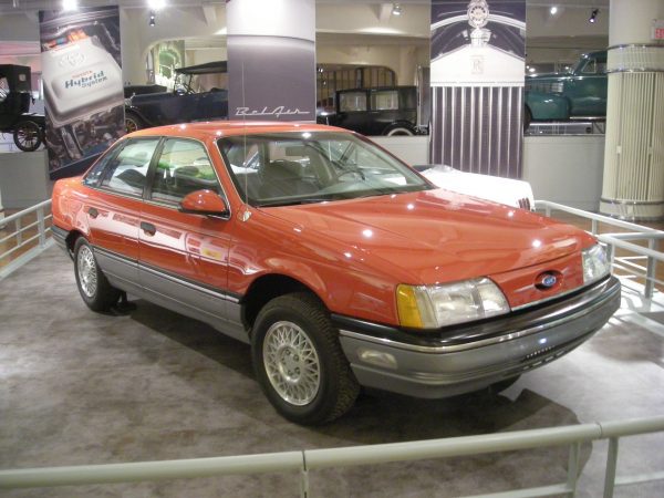 Ford Taurus LX 1986