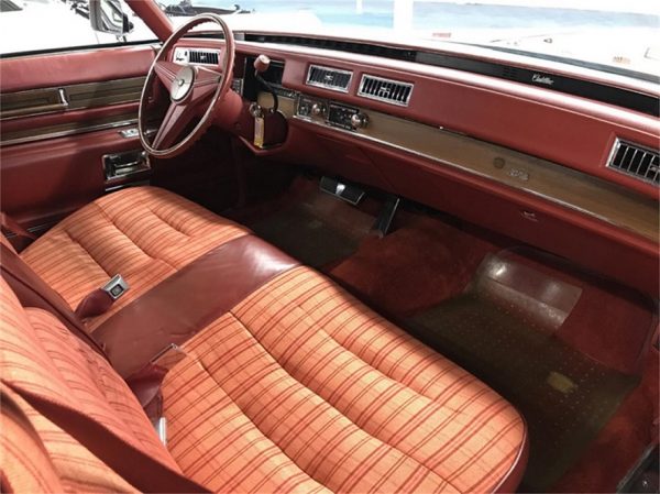 Cadillac DeVille 1975